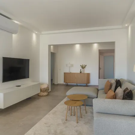 Alba Marina Apartment, With 3 Bedrooms And Pool * לאגוּ‏ש