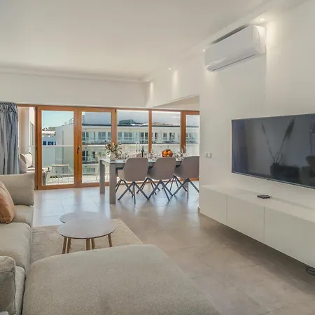 Alba Marina Apartment, With 3 Bedrooms And Pool * Lagos