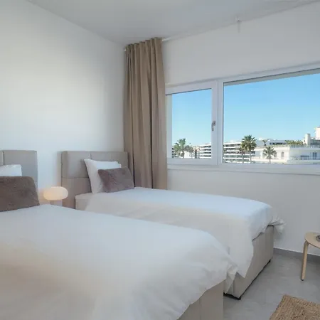 Appartamento Alba Marina Apartment, With 3 Bedrooms And Pool Lagos